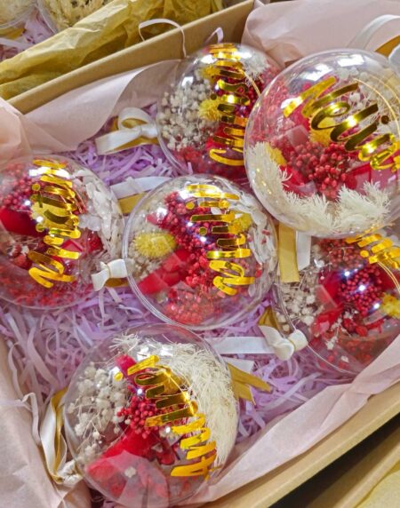 Acrylic Christmas Balls - Dried Flowers with Customizable Sticker - Image 6